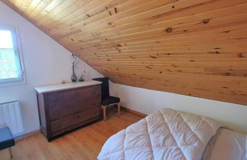 Maison calme avec jardin, 3 chambres, cheminée proche station de ski - FR-1-393-151 - Foto 15