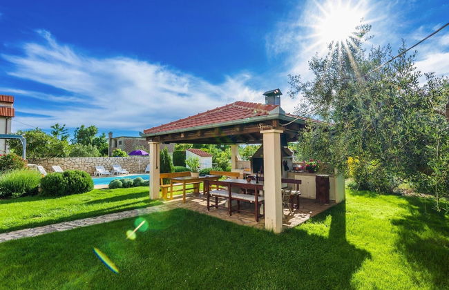 Apartment in Nin With Pool Near the Beach - Foto 18