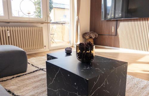 Franzi am Bahnhof - Foto 11