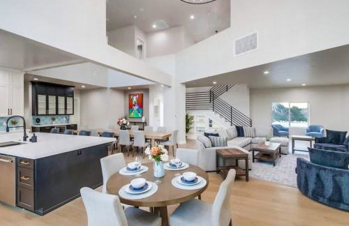 Serene Resort-Style Escape - Perfect for Families - Photo 20