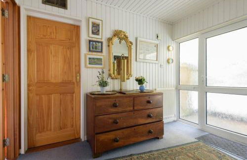 Stunning River Views, Tranquil Split-Level House, Private Garden & Parking - Foto 15