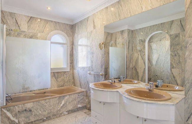 Elegant Villa Retreat - Foto 20