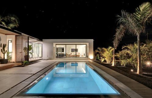 Villa BF · Luxury Wellness Villa • Private Pool - Foto 27