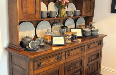 PEAK DISTRICT ROMANTIC Courtyard Loft, with Outdoor Japanese Whirlpool Bath - Foto 9