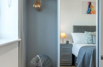 Skyvillion - London River Thames Top Floor Apartments by Woolwich Ferry, Mins to London ExCel, O2 Arena , London City Airport with Parking - Foto 57