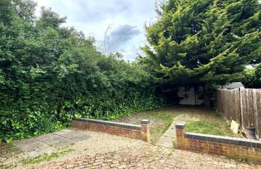 Rushden Home - Perfect for Contractors - Free Parking - Sleeps 5 - Garden - Netflix and HDR TV - Foto 73