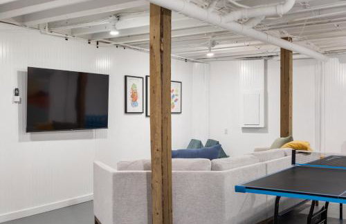 New Beautifully Updated Home with Gameroom! - Foto 15