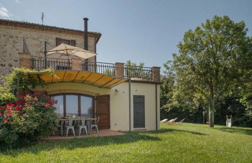 Cozy Apartment In Avigliano Umbro - Foto 16