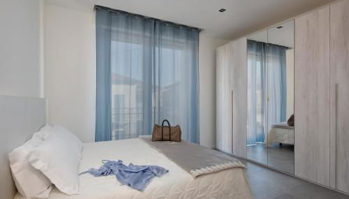 Houses di Maruti Giuliana - Foto 3, wardrobe