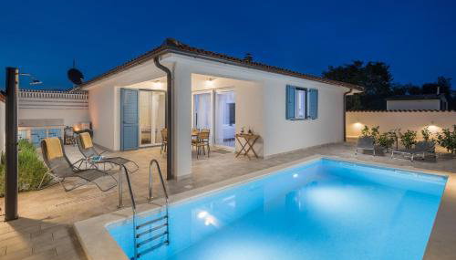 Spacious holiday house in Istria - Photo 1