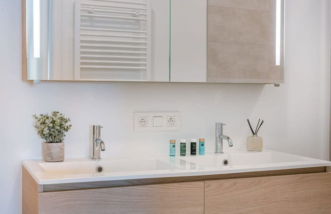 Stylish 2 Bedroom With Terrace and Parking - Foto 61