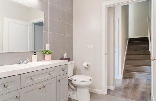 Central 2BR Near Yale WiFi with Washer and Dryer - Foto 14