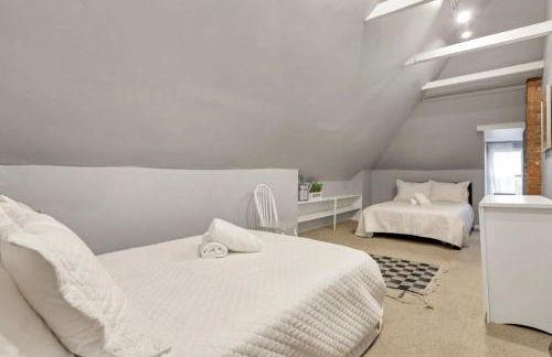 Housepitality - Harrison Mansion - Great Location - Photo 34