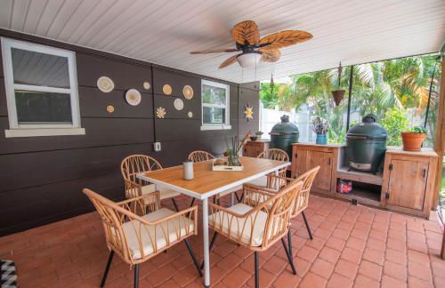 CasaHelena Poolside Paradise,Heated Pool,5min to Beach,IRB Clearwater,BBQ - Foto 26