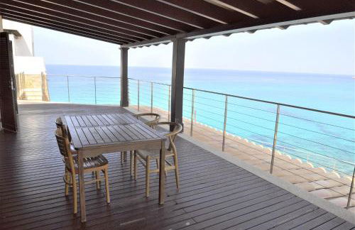 VILLA AUREA-Cala Mesquida- Primera linea de Mar - Photo 6