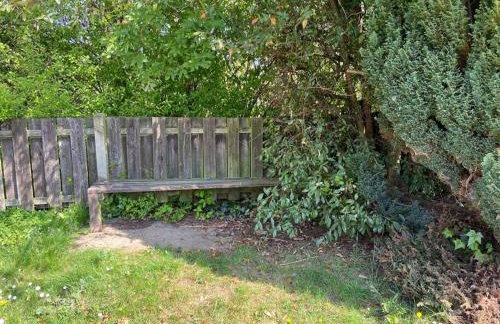 Cosy Bungalow Near Open Countryside - Foto 15