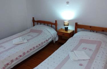 Traditional House with Loft -Michalis' House in Kouramades- - Foto 3