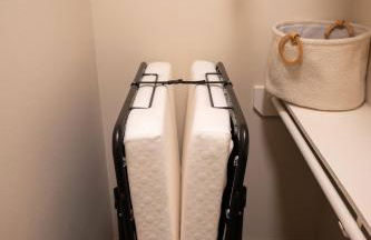 Fabulous King Size Bed in a Gated Neighborhood! - Foto 18