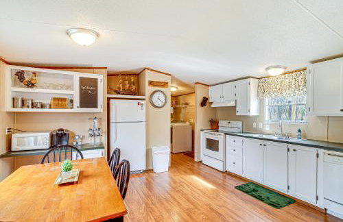 Nancy Cabin with Fire Pit Near Lake Cumberland! - Photo 8