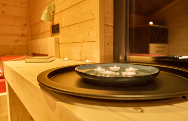 Luxe Timber Lodge & Pet Retreat - Photo 31