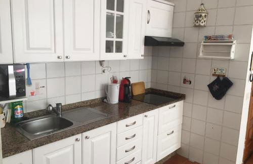 Vacacional playa Las Galletas - Photo 11