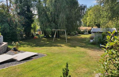 Bungalow mit großen Garten, Wintergarten und Kamin - Foto 4