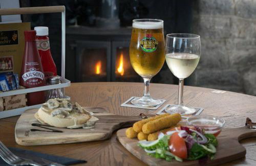 Modern en-suite room in country PubRestaurant 2 with communal kitchen - Pass the Keys - Foto 30