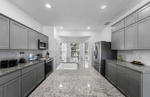 Make memories in this 6 bedroom with private pool - Foto 26