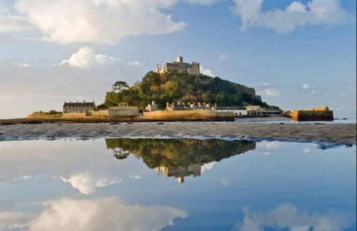 Spacious 1 Bedroom Apartment near Seafront - Photo 25