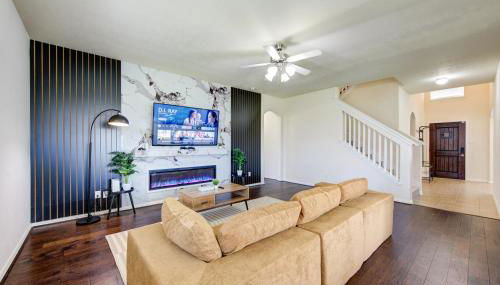 Elegant Retreat at Katy Houston, 2330 sf, 4 Bedroom 2 and Half Baths, Game Room, King Bed, BBQ, Located near Katy Asian Town, Typhoon Waterpark - Foto 2