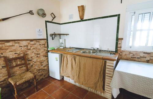 El Rancho - Photo 31