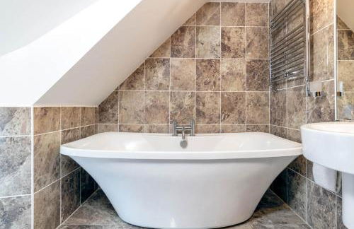 Riverside Cottage with wood fired hot tub in Cairngorms - Foto 29