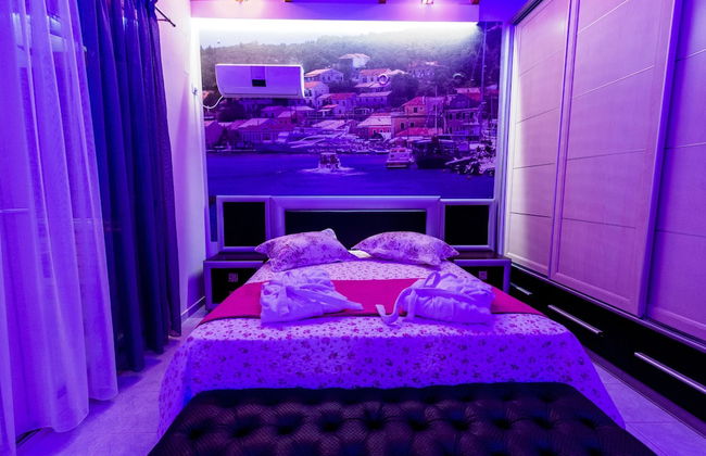 All Saints Villas - Photo 4