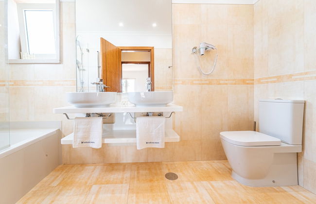 Villa Ribeiro by HelloVacations - Foto 26