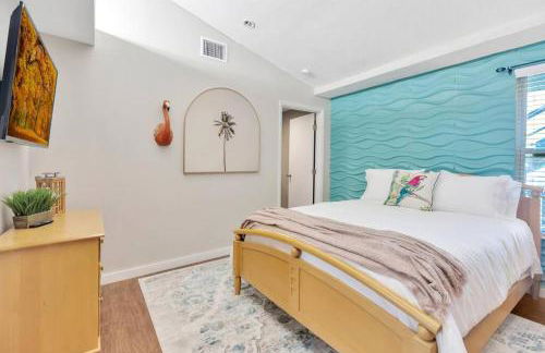 8 BDRM Mansion. 10 MN to Honeymoon Island Beach - Foto 51