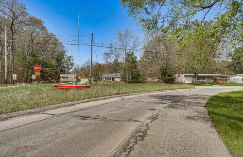 Walk to Beach Lake Michigan Getaway! - Foto 31