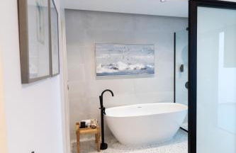 Tita Deluxe - Foto 27