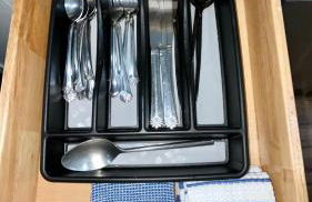 Spacious 4BR home w 2BA, a workspace & king bed! - Foto 4