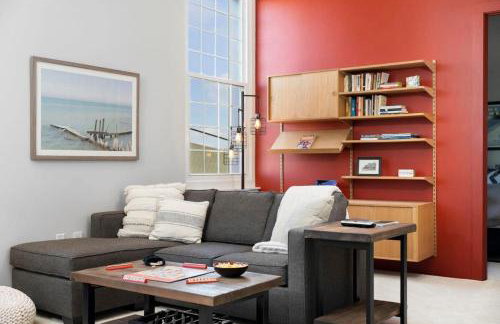 Top of The Peak: Downtown Gem! Steps to Beach - Foto 5