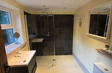 Park Lodge with Hot Tub - Foto 6