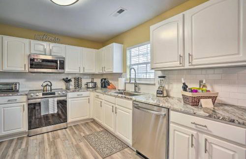 20 Mi to Charleston Group Getaway in Summerville! - Foto 8