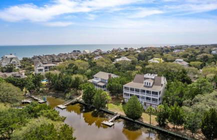 Folk Art Oasis home by Peace Vacations - Foto 1