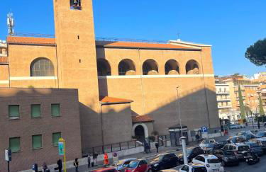 Lucens Domus Appartamento Roma quartiere Trieste - vicino Metro b1 - - Foto 29