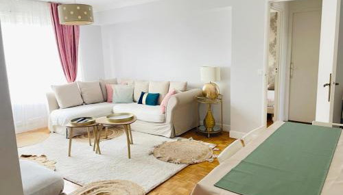 7 Guests, couchages- parking inclus- proche métro at door- 8min Paris - Foto 2