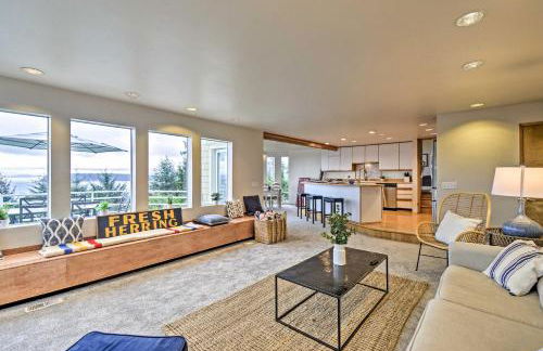 Unique Port Ludlow Home with 3 Decks and Hot Tub! - Foto 10