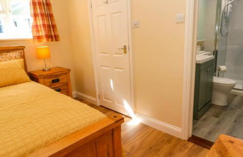 Little Acorns - Photo 24