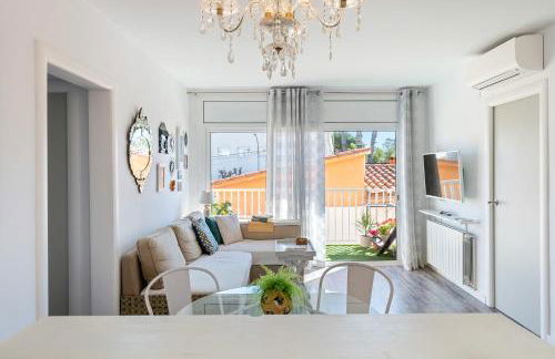 Hauzify I Apartament Zulú Cubelles - Foto 9