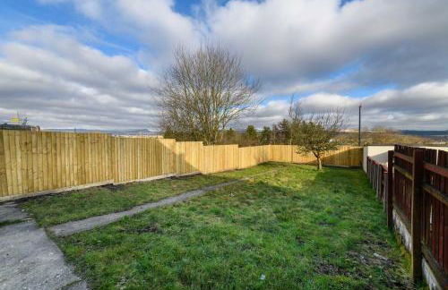 Welsh 3 Bedroom Retreat w Garden Parking Wifi - Photo 28