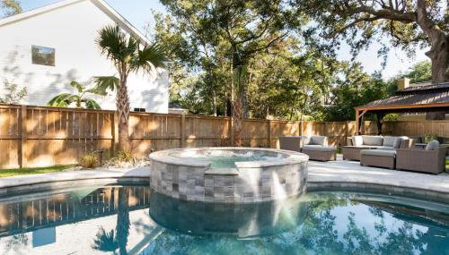 Pleasant Place Villa -Newly Built with Pool Close to downtown&beach - Foto 1