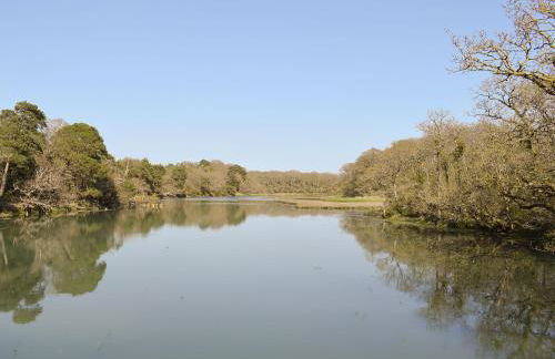 Pigeon Coo Farmhouse - Photo 8